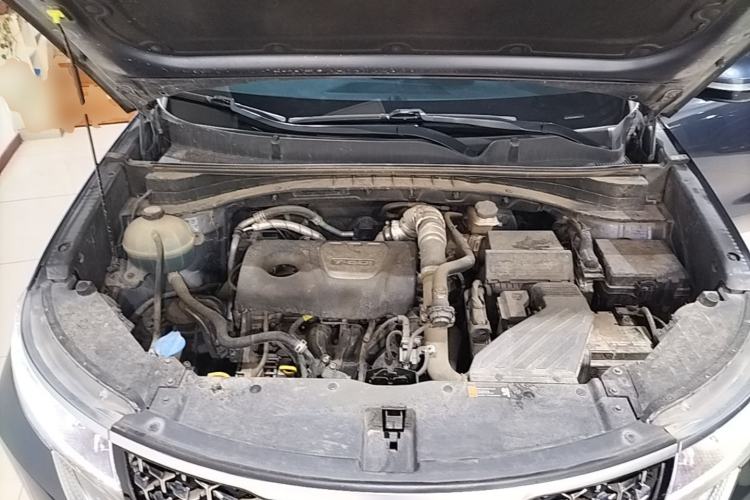 Used Kia KX5 2019 1.6T Automatic Two-Wheel Drive Luxury Edition Engine Bay