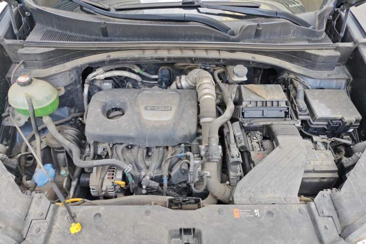 Used Kia KX5 2019 1.6T Automatic Two-Wheel Drive Luxury Edition Engine Bay