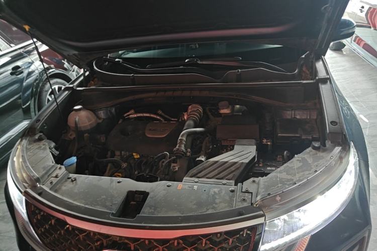 Used Kia KX5 2019 1.6T Automatic Two-Wheel Drive Luxury Edition Engine Bay
