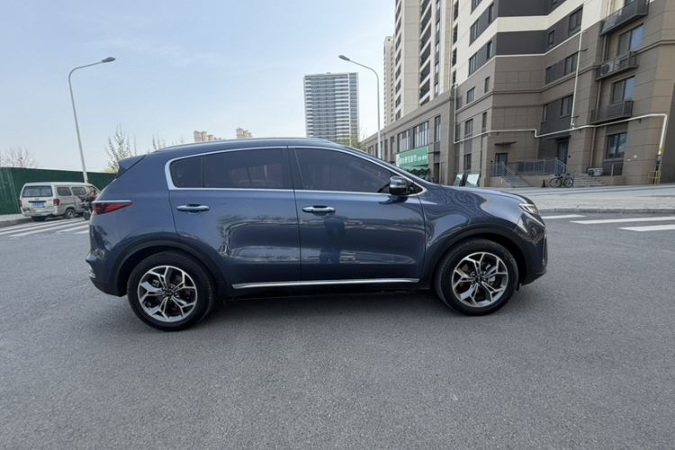 Used Kia KX5 2019 1.6T Automatic Two-Wheel Drive Luxury Edition Exterior 10