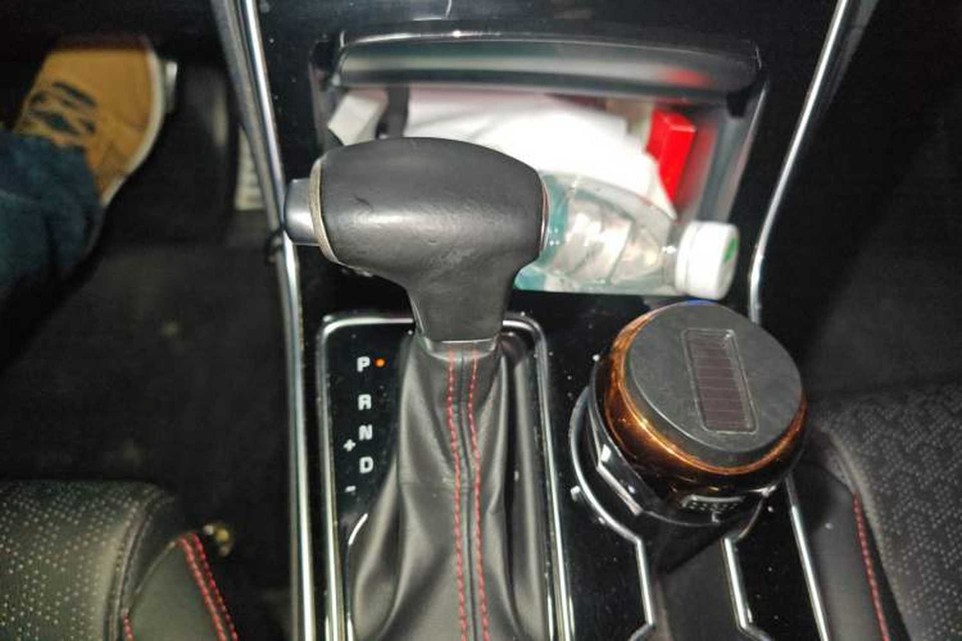 Used Kia KX5 2019 1.6T Automatic Two-Wheel Drive Luxury Edition Gear Lever
