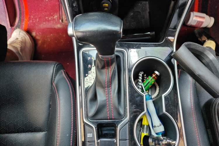 Used Kia KX5 2019 1.6T Automatic Two-Wheel Drive Luxury Edition Gear Lever