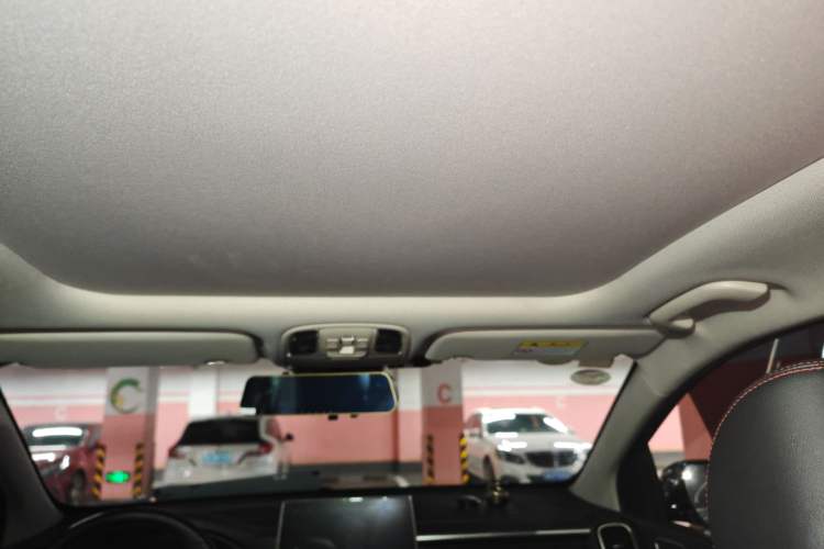 Used Kia KX5 2019 1.6T Automatic Two-Wheel Drive Luxury Edition Headliner