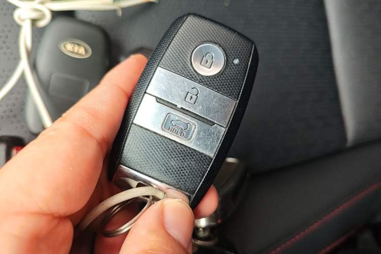 Used Kia KX5 2019 1.6T Automatic Two-Wheel Drive Luxury Edition Interior 1