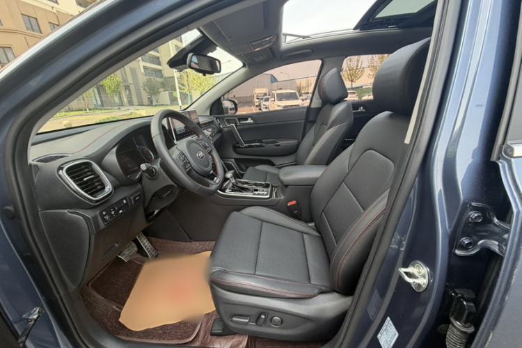 Used Kia KX5 2019 1.6T Automatic Two-Wheel Drive Luxury Edition Interior 2
