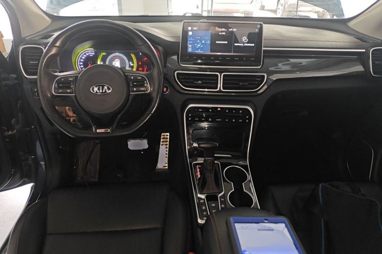Used Kia KX5 2019 1.6T Automatic Two-Wheel Drive Luxury Edition Interior 2