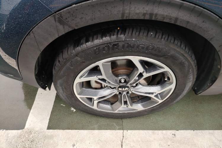 Used Kia KX5 2019 1.6T Automatic Two-Wheel Drive Luxury Edition Left Front Wheel Hub