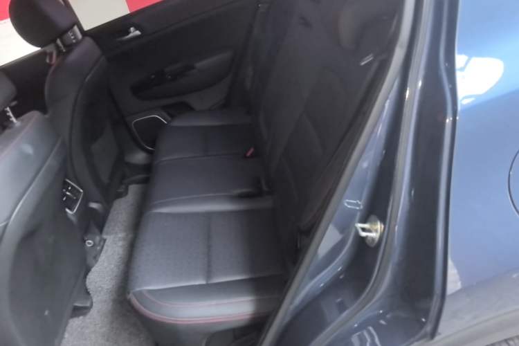Used Kia KX5 2019 1.6T Automatic Two-Wheel Drive Luxury Edition Left Rear Seat