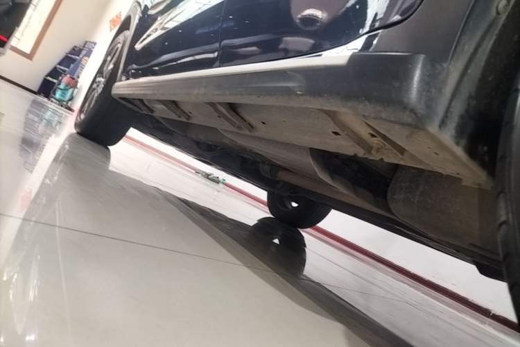 Used Kia KX5 2019 1.6T Automatic Two-Wheel Drive Luxury Edition Left Side Sill