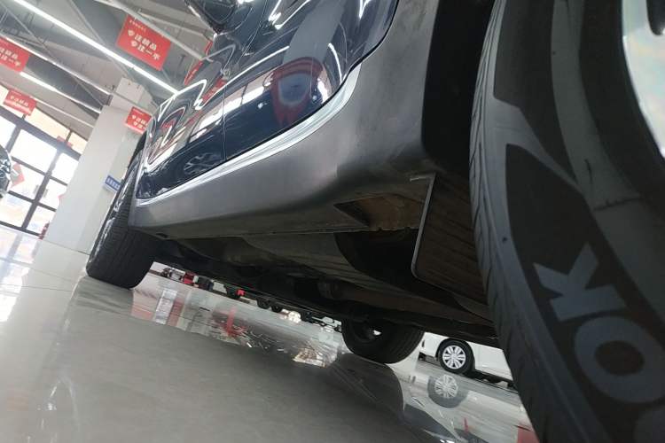 Used Kia KX5 2019 1.6T Automatic Two-Wheel Drive Luxury Edition Left Side Sill