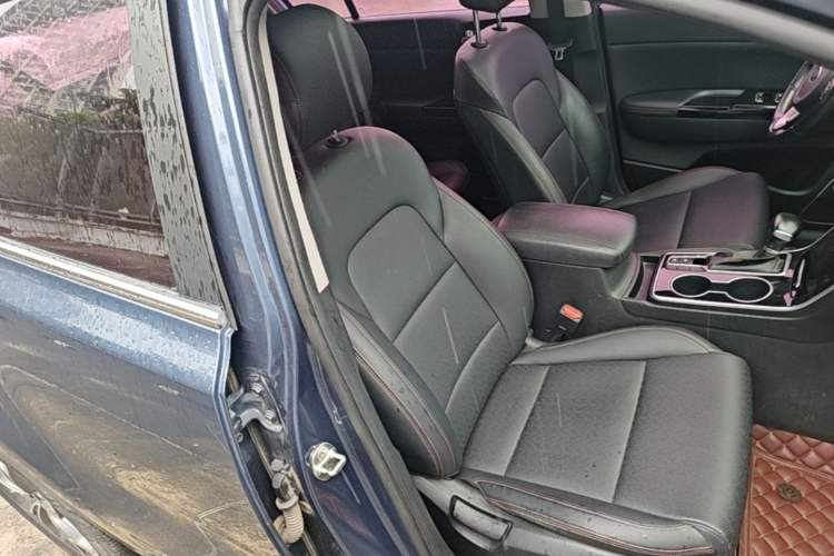 Used Kia KX5 2019 2.0L Automatic 2WD Comfort Edition Right Front Seat