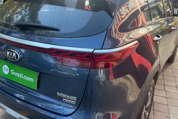 Used Kia KX5 2019 1.6T Automatic Two-Wheel Drive Luxury Edition Right Rear Taillight