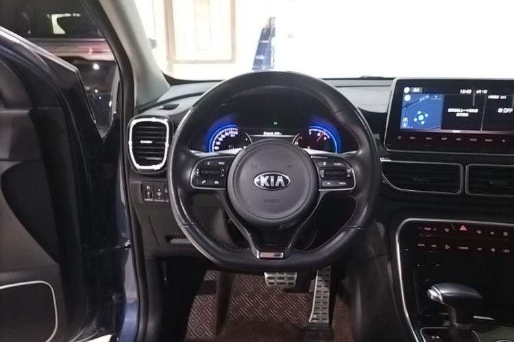 Used Kia KX5 2019 1.6T Automatic Two-Wheel Drive Luxury Edition Steering Wheel