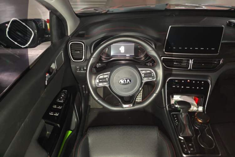Used Kia KX5 2019 1.6T Automatic Two-Wheel Drive Luxury Edition Steering Wheel