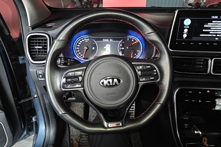 Used Kia KX5 2019 1.6T Automatic Two-Wheel Drive Luxury Edition Steering Wheel
