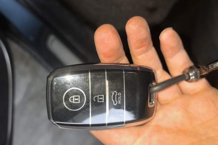 Used Kia KX5 2019 1.6T Automatic Two-Wheel Drive Luxury Edition Vehicle Key