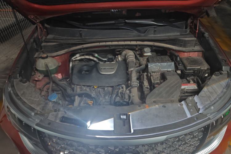 Used Kia KX5 2019 1.6T Automatic Two-Wheel Drive Luxury Edition Engine Bay