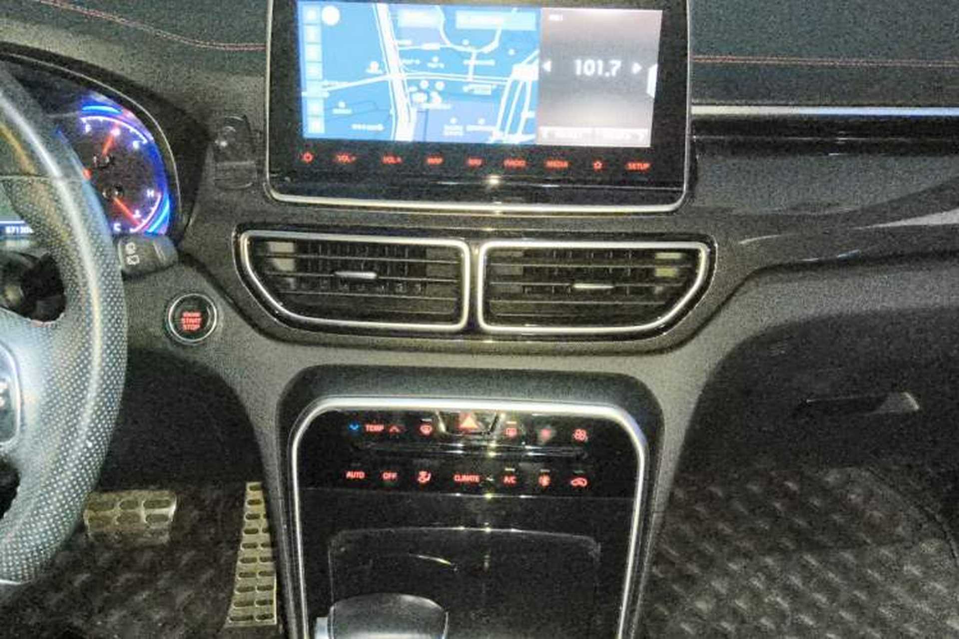 Used Kia KX5 2019 1.6T Automatic Two-Wheel Drive Luxury Edition Audio And AC Panel