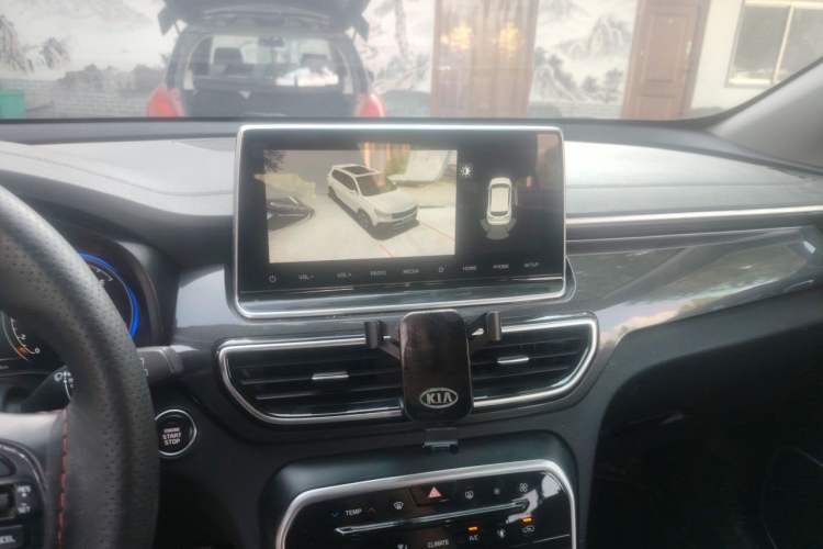Used Kia KX5 2019 2.0L Automatic 2WD Comfort Edition Audio And AC Panel