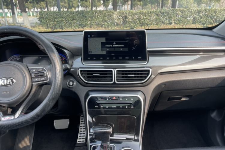 Used Kia KX5 2019 2.0L Automatic Two-Wheel Drive Fashion Edition Audio And AC Panel