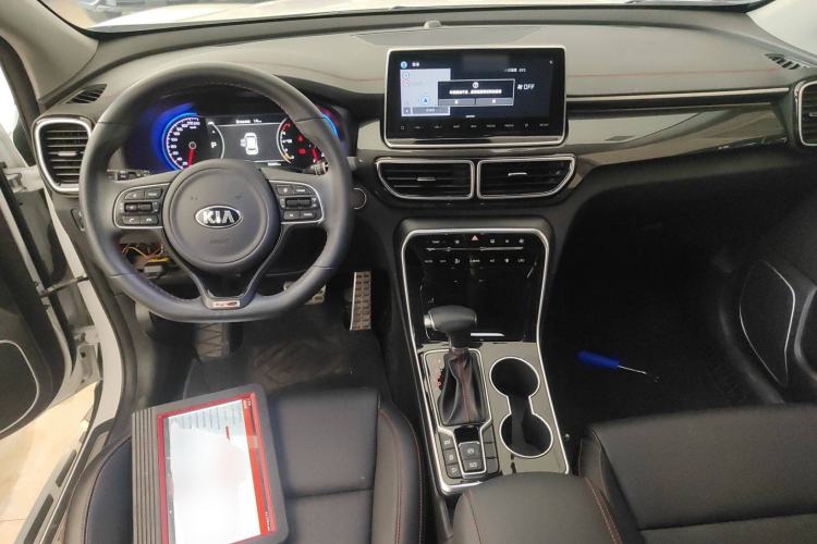 Used Kia KX5 2019 1.6T Automatic Two-Wheel Drive Luxury Edition Center Console