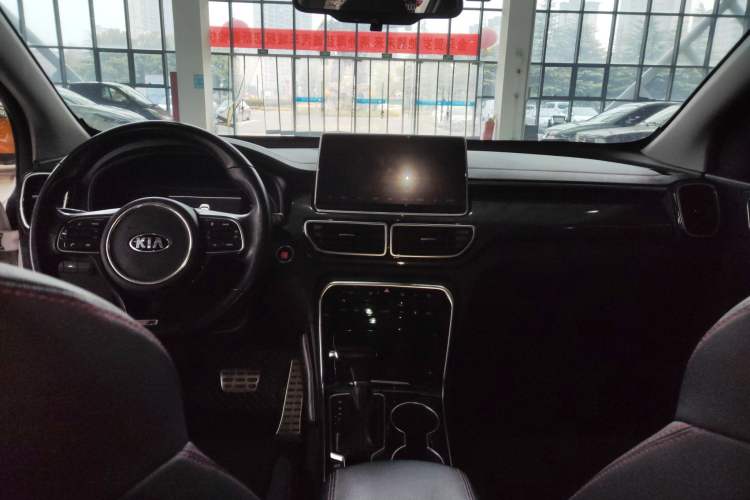 Used Kia KX5 2019 1.6T Automatic Two-Wheel Drive Luxury Edition Center Console