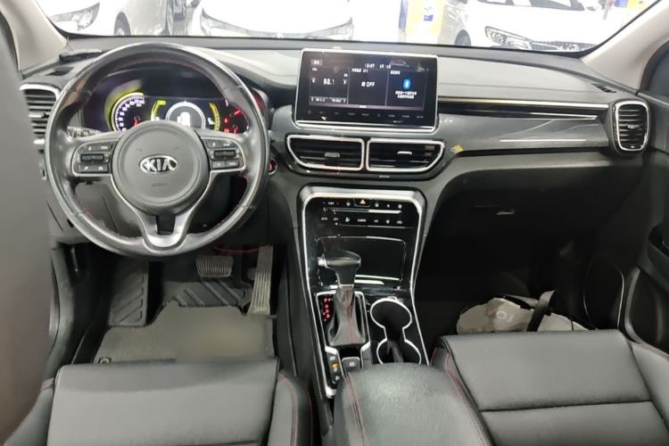 Used Kia KX5 2019 2.0L Automatic 2WD Comfort Edition Center Console