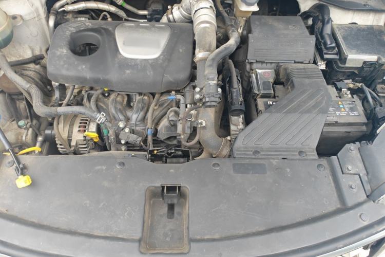 Used Kia KX5 2019 1.6T Automatic Two-Wheel Drive Luxury Edition Engine Bay