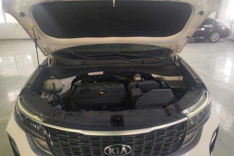 Used Kia KX5 2019 2.0L Automatic 2WD Comfort Edition Engine Bay