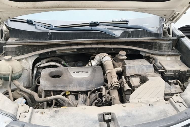 Used Kia KX5 2019 1.6T Automatic Two-Wheel Drive Elite Edition Engine Bay