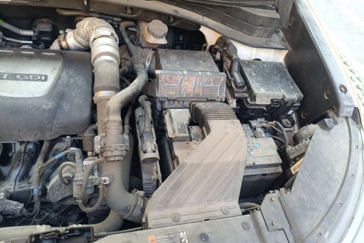 Used Kia KX5 2019 1.6T Automatic Two-Wheel Drive Luxury Edition Engine Bay Left