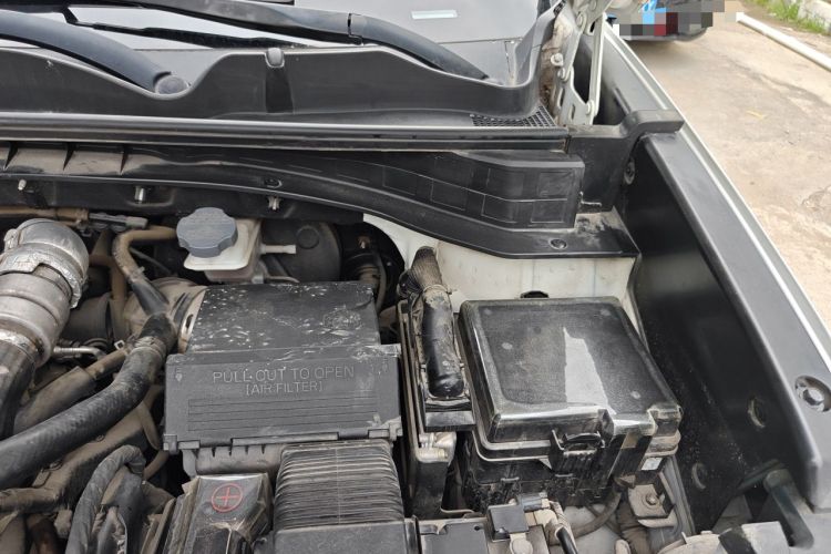 Used Kia KX5 2019 1.6T Automatic Two-Wheel Drive Luxury Edition Engine Bay Left