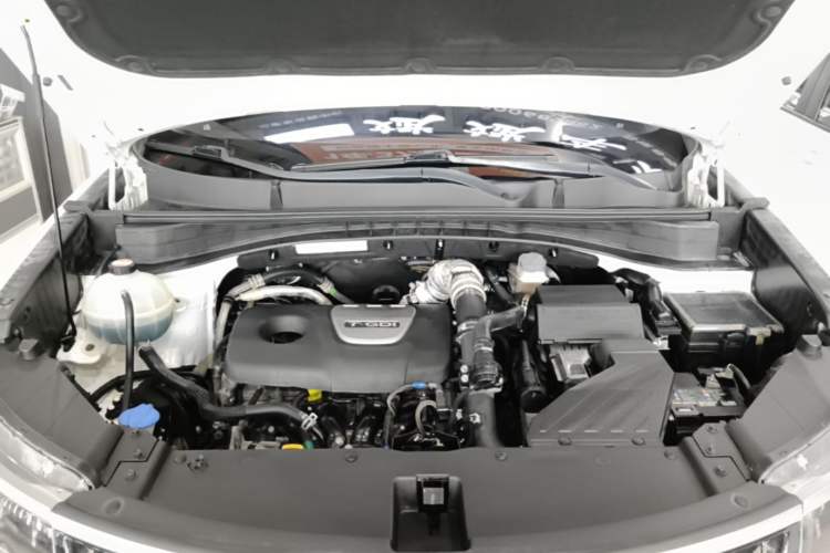 Used Kia KX5 2019 1.6T Automatic Two-Wheel Drive Elite Edition Engine Bay