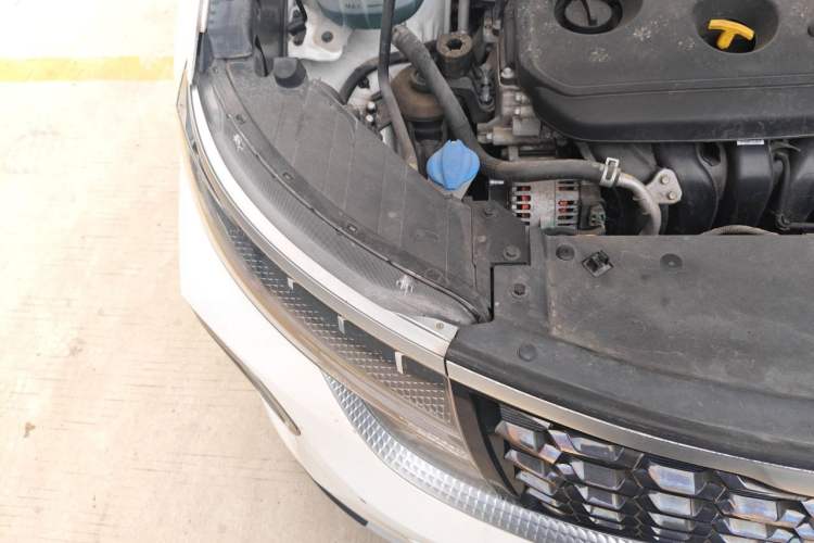 Used Kia KX5 2019 2.0L Automatic 2WD Comfort Edition Engine Bay Right