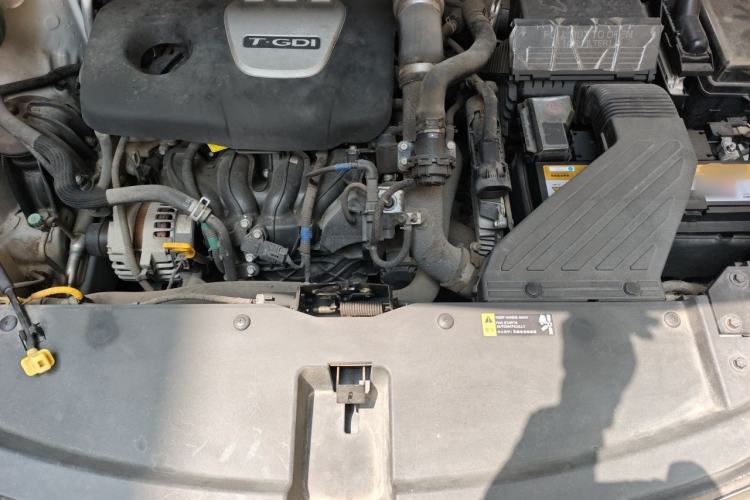 Used Kia KX5 2019 1.6T Automatic Two-Wheel Drive Elite Edition Engine Bay
