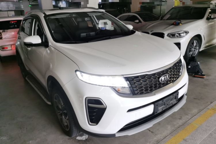 Used Kia KX5 2019 2.0L Automatic 2WD Comfort Edition Exterior 2