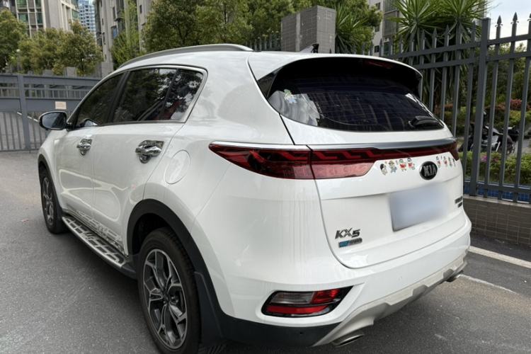 Used Kia KX5 2019 1.6T Automatic Two-Wheel Drive Luxury Edition Exterior 3