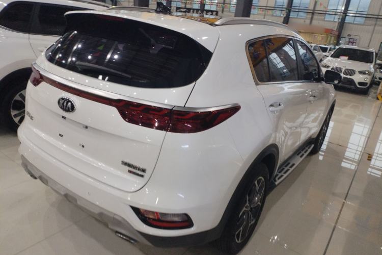 Used Kia KX5 2019 1.6T Automatic Two-Wheel Drive Elite Edition Exterior 3