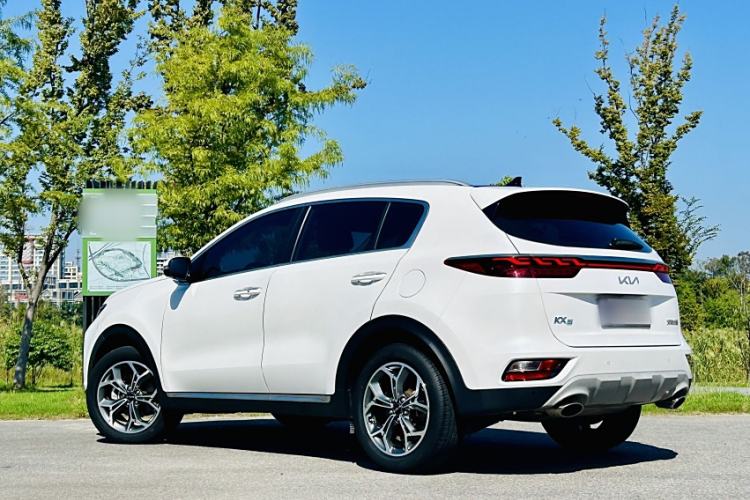 Used Kia KX5 2019 2.0L Automatic Two-Wheel Drive Fashion Edition Exterior 3