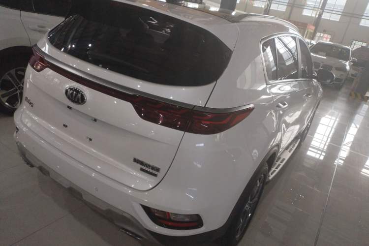 Used Kia KX5 2019 1.6T Automatic Two-Wheel Drive Elite Edition Exterior 3