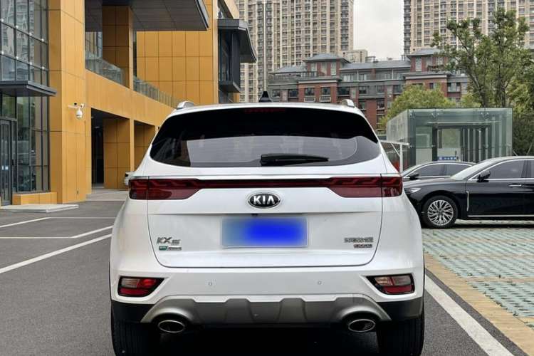 Used Kia KX5 2019 1.6T Automatic Two-Wheel Drive Luxury Edition Exterior 4