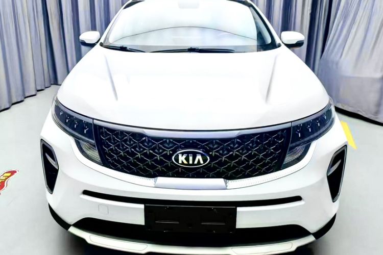 Used Kia KX5 2019 1.6T Automatic 4x4 Elite Edition Exterior 4
