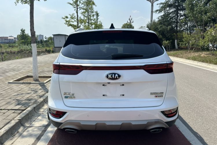 Used Kia KX5 2019 1.6T Automatic Two-Wheel Drive Luxury Edition Exterior 4