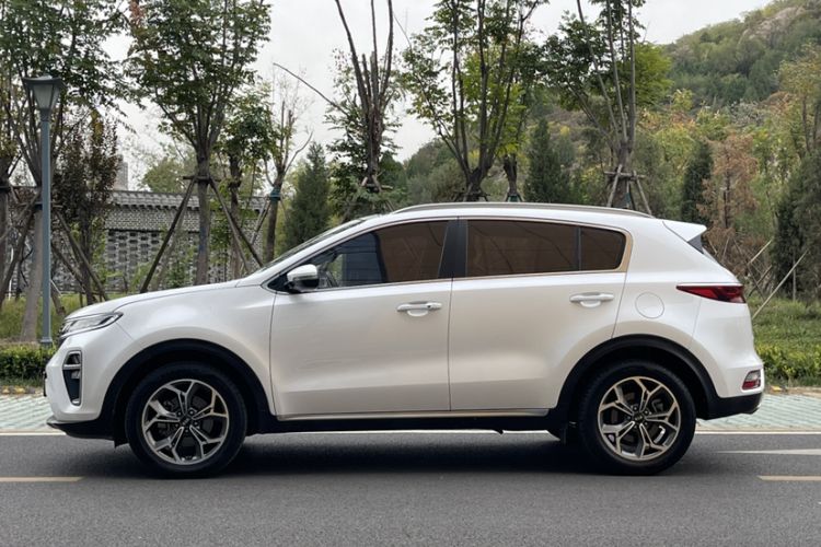 Used Kia KX5 2019 1.6T Automatic Two-Wheel Drive Luxury Edition Exterior 5