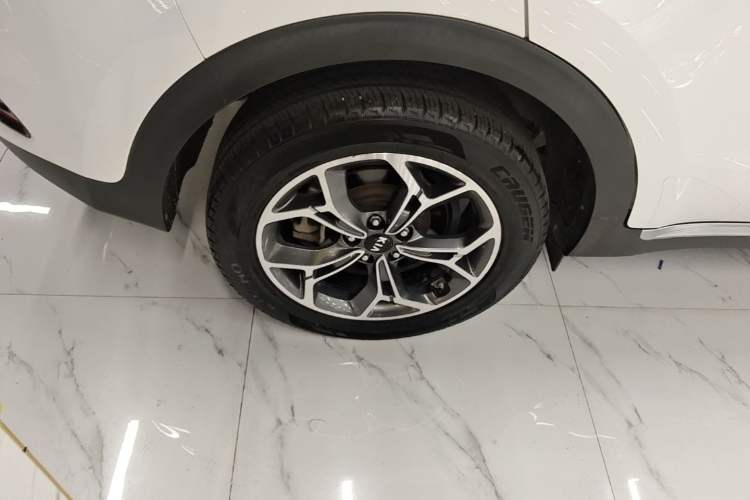 Used Kia KX5 2019 2.0L Automatic 2WD Comfort Edition Exterior 5