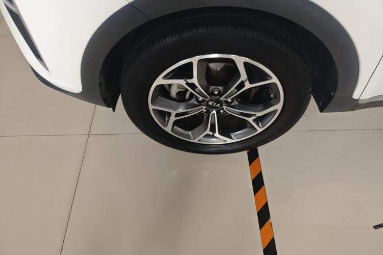 Used Kia KX5 2019 1.6T Automatic Two-Wheel Drive Luxury Edition Exterior 7