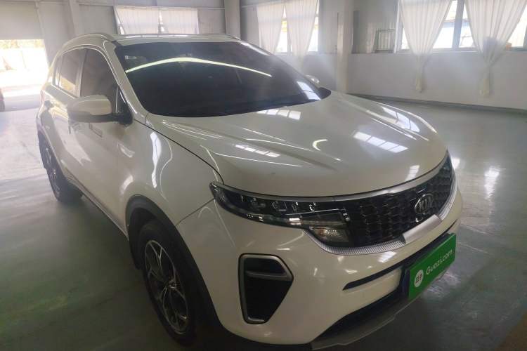 Used Kia KX5 2019 2.0L Automatic 2WD Comfort Edition Front Right 45 Deg