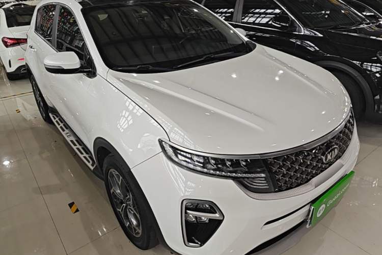 Used Kia KX5 2019 1.6T Automatic Two-Wheel Drive Luxury Edition Front Right 45 Deg