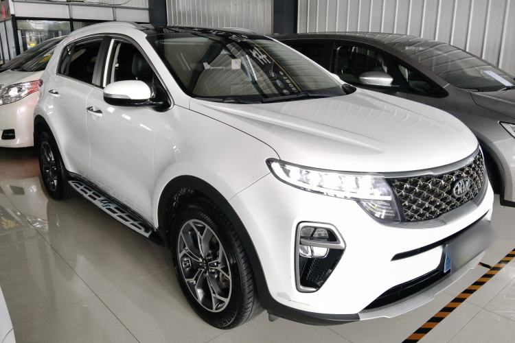 Used Kia KX5 2019 1.6T Automatic Two-Wheel Drive Luxury Edition Front Right 45 Deg