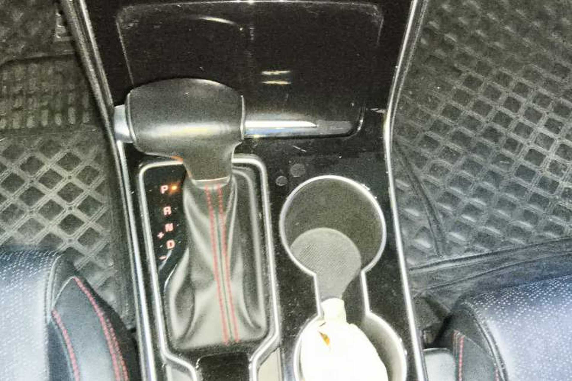 Used Kia KX5 2019 1.6T Automatic Two-Wheel Drive Luxury Edition Gear Lever